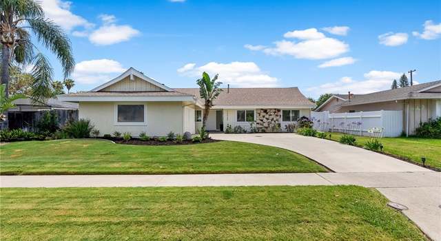Photo of 13332 Diamond Head Dr, Tustin, CA 92780