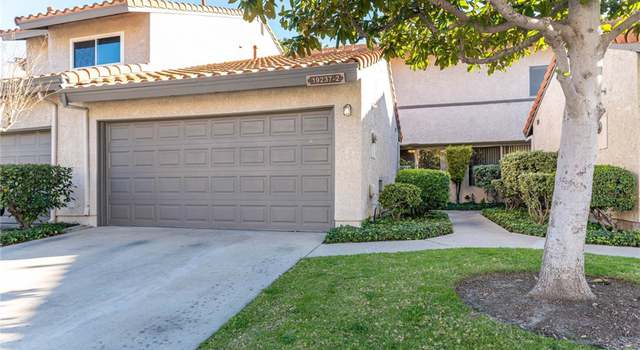 Photo of 19237 Index St #2, Porter Ranch, CA 91326