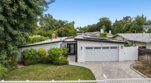 Photo of 5436 Royer Ave, Woodland Hills, CA 91367
