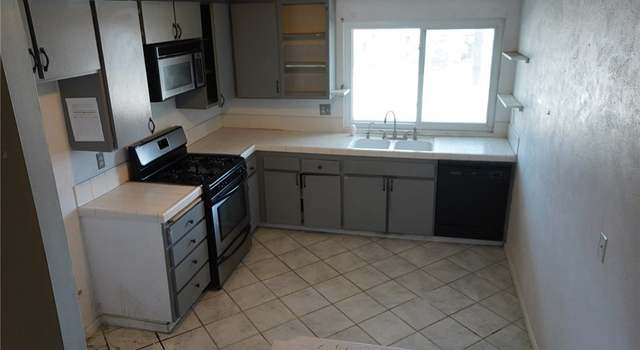 Photo of 16942 Pacific Coast #202, Huntington Beach, CA 92649