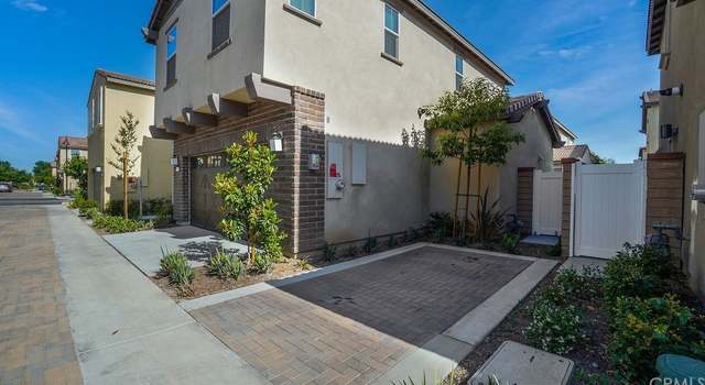 Photo of 30401 Village Terrace Dr, Menifee, CA 92584