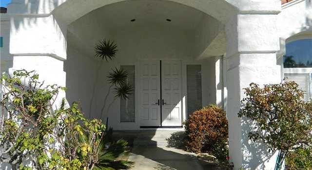 Photo of 4932 Alameda Dr, Oceanside, CA 92056
