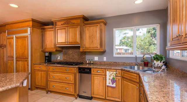 Photo of 10367 Palm Row Dr, Lakeside, CA 92040