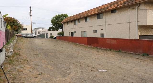 Photo of 879 W 18th St, San Pedro, CA 90731