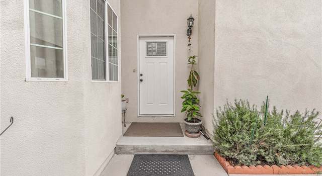 Photo of 10717 Mather Ave, Sunland, CA 91040