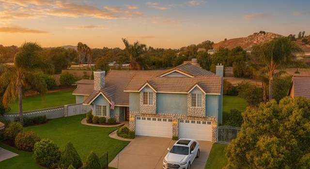Photo of 10935 Thrush Dr, Riverside, CA 92505