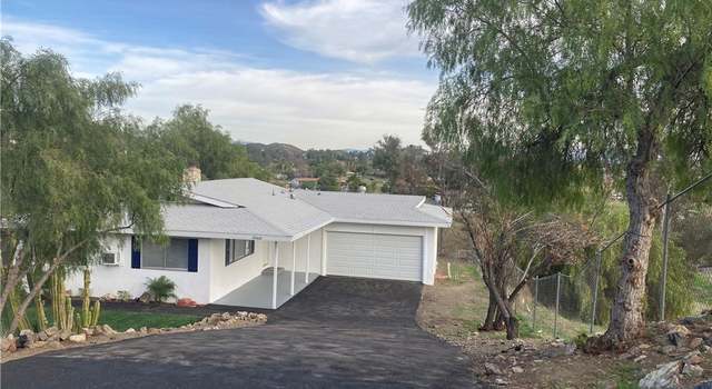 Photo of 28460 Hampshire Dr, Menifee, CA 92587