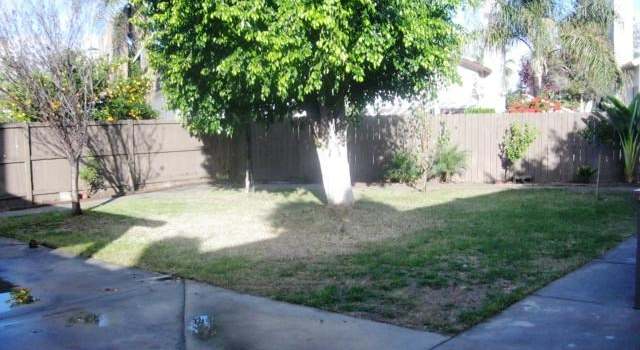 Photo of 14208 Weeping Willow Ln, Fontana, CA 92337