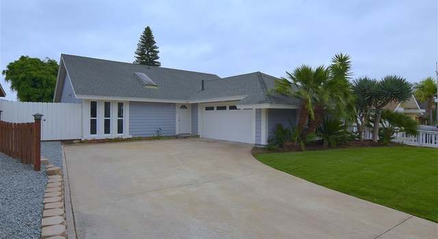 Photo of 7110 Mimosa Dr, Carlsbad, CA 92011