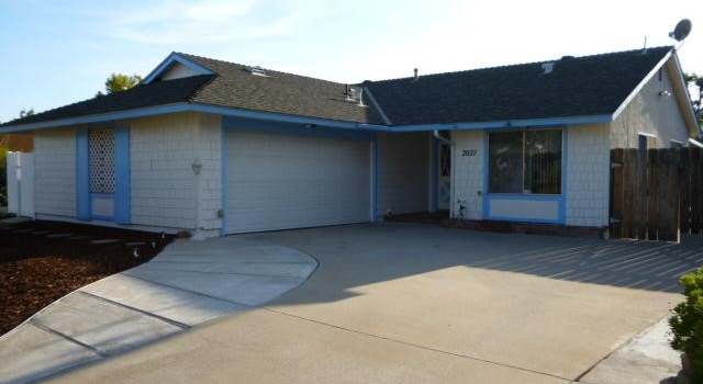 Photo of 2027 Fuerte Ln, Escondido, CA 92026