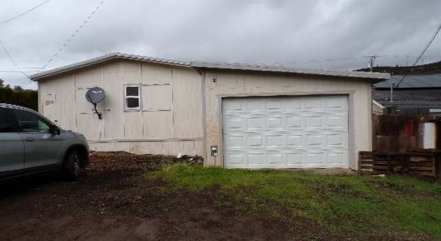 Photo of 15970 Davis Ave, Clearlake, CA 95422