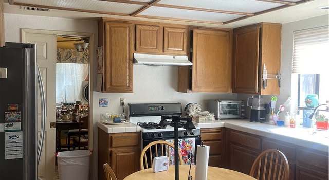 Photo of 39447 Cottontail St, Palmdale, CA 93551