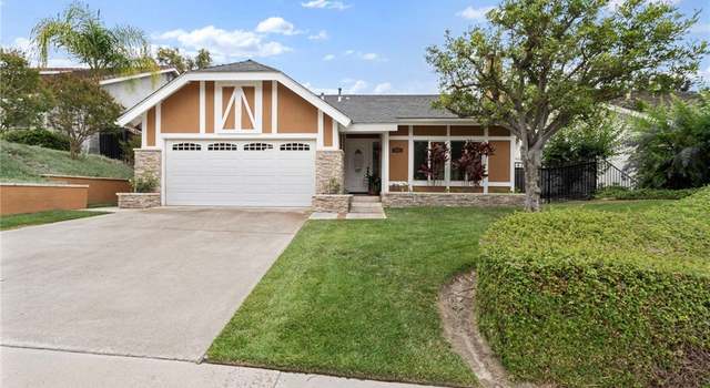 Photo of 25572 Fallenwood, Lake Forest, CA 92630