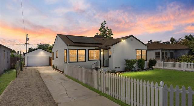 Photo of 121 Myrtle St, Bakersfield, CA 93304