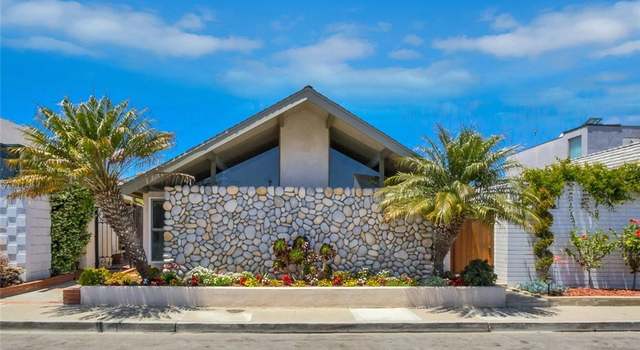 Photo of 235 62nd St, Newport Beach, CA 92663