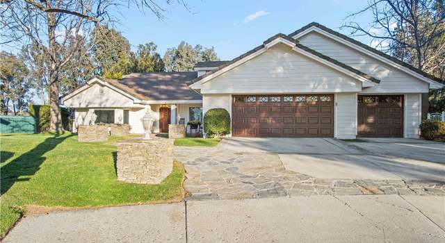 Property at 25166 Barnhill Rd, Saugus, CA 91350, 3 beds, 3.5 baths