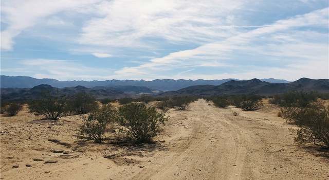Photo of 2 Fascination Ave, Joshua Tree, CA 92252