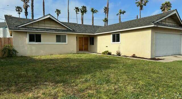 Photo of 451 Redwood St, Oxnard, CA 93033
