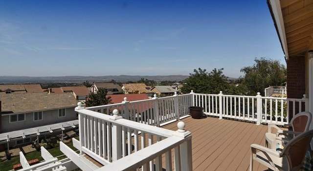 Photo of 1059 S Burlwood Dr, Anaheim Hills, CA 92807