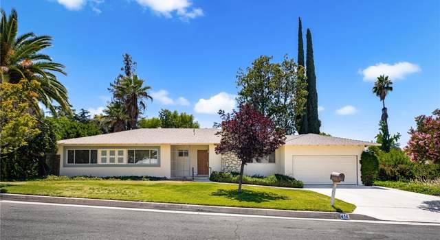 Photo of 414 Via Vista Dr, Redlands, CA 92373