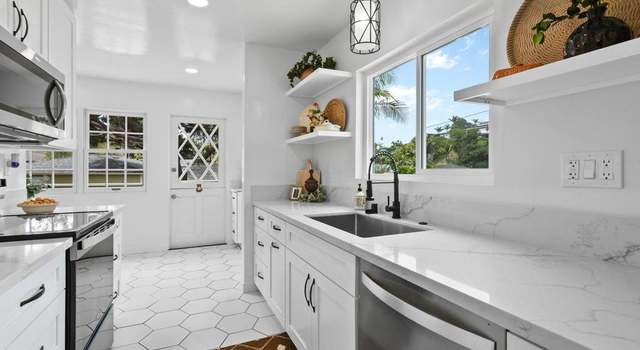Photo of 4055 Bernice Dr, San Diego, CA 92107