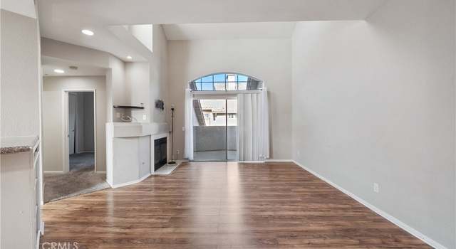 Photo of 2915 Via Milano #102, Corona, CA 92879