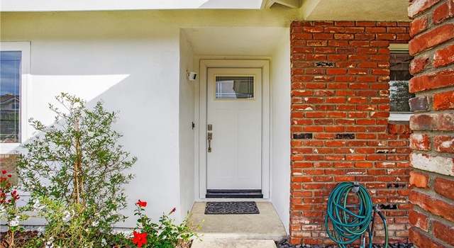 Photo of 16412 Gentry Ln, Huntington Beach, CA 92647