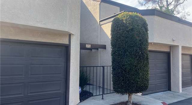 Photo of 919 Hyde Ct, Costa Mesa, CA 92626
