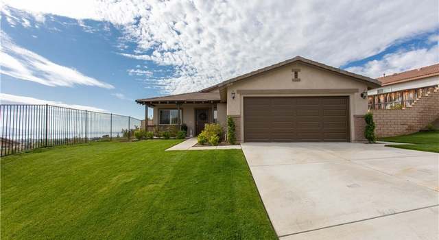 Photo of 29134 Sunswept Dr, Lake Elsinore, CA 92530