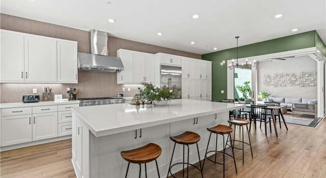 Photo of 27230 Bush Mallow Ct, Valencia, CA 91381