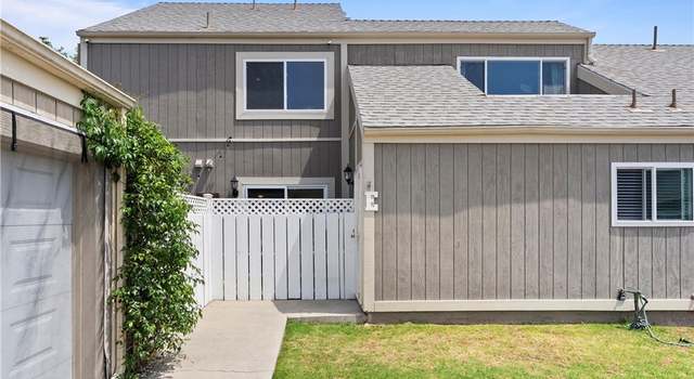 Property at 594 Hamilton St #5, Costa Mesa, CA 92627, 2 beds, 1.5 baths