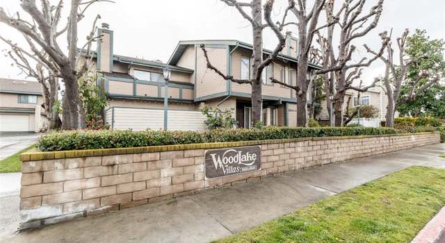 Photo of 18844 Hatteras St Unit B, Tarzana, CA 91356