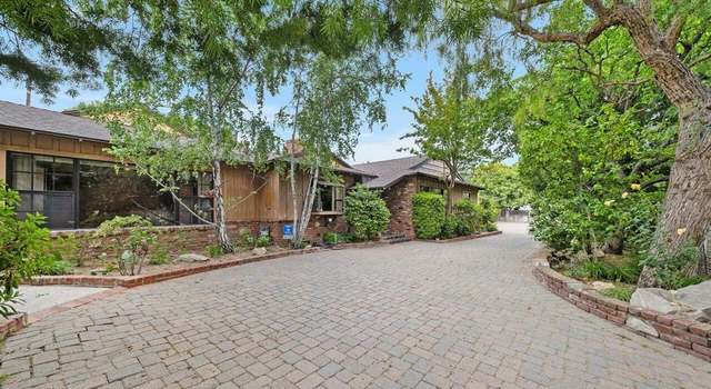 Photo of 1139 Fairview Dr, La Canada Flintridge, CA 91011