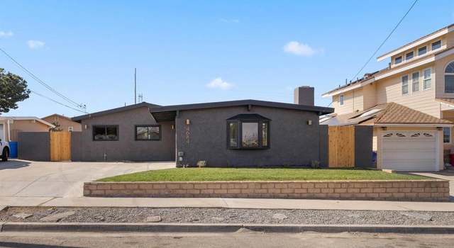 Photo of 4684 Cheshire St, San Diego, CA 92117
