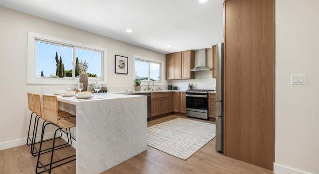 Photo of 4684 Cheshire St, San Diego, CA 92117