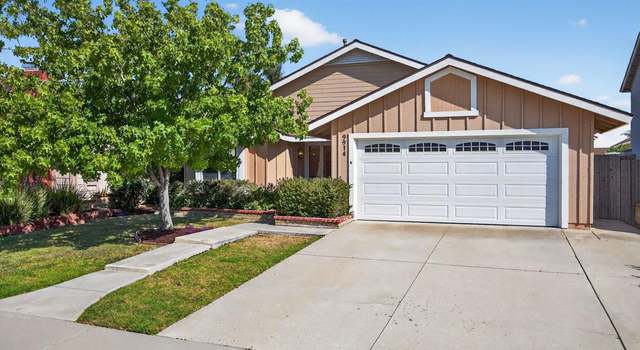 Photo of 9914 Jamestown St, Ventura, CA 93004