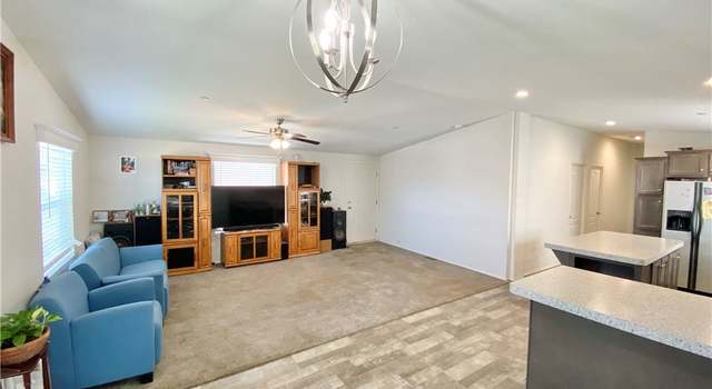 Photo of 17035 Hidalgo Dr, Perris, CA 92570