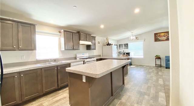 Photo of 17035 Hidalgo Dr, Perris, CA 92570