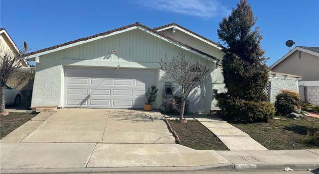 Photo of 3362 Fuchsia St, Costa Mesa, CA 92626