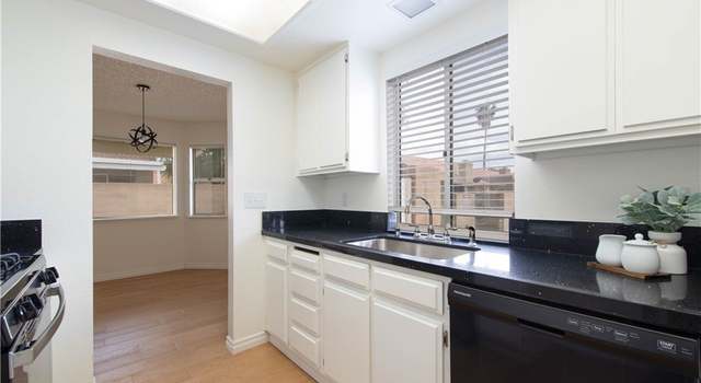 Photo of 962 Windrose St, Hemet, CA 92545