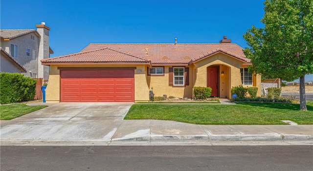 Photo of 44206 Amethyst St, Lancaster, CA 93536