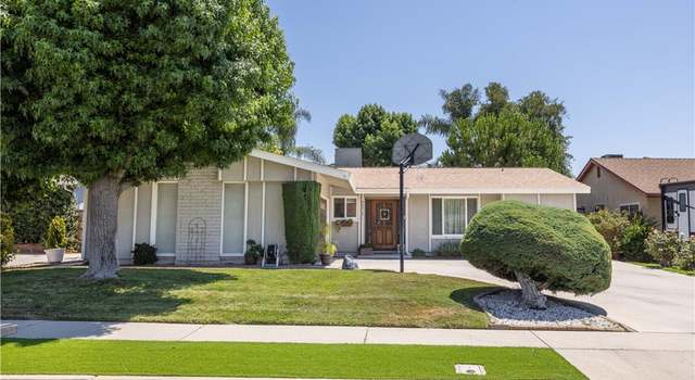 Photo of 20314 Cedarcreek St, Canyon Country, CA 91351