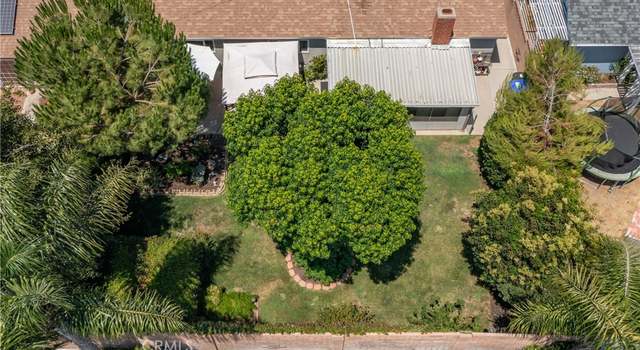 Photo of 20314 Cedarcreek St, Canyon Country, CA 91351