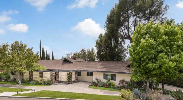Photo of 1985 Kinclair Dr, Pasadena, CA 91107