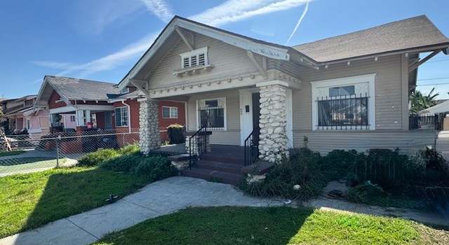 Property at 840 W 53rd St, Los Angeles, CA 90037, 3 beds, 2 baths