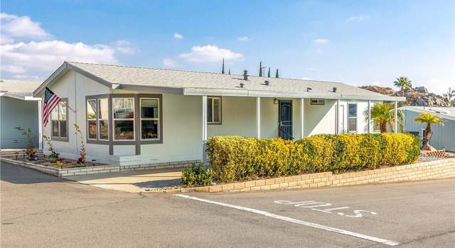 Photo of 32600 State Highway 74 #122, Hemet, CA 92545