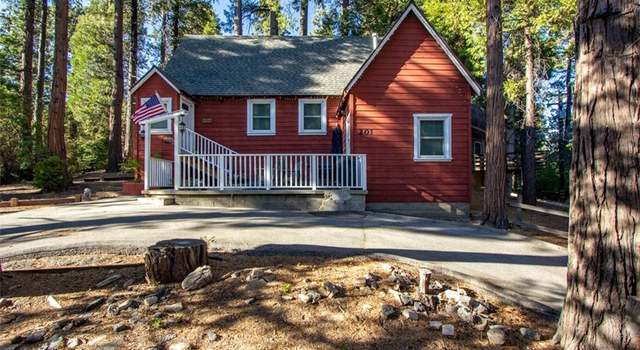 Photo of 201 Crest Cir, Lake Arrowhead, CA 92352