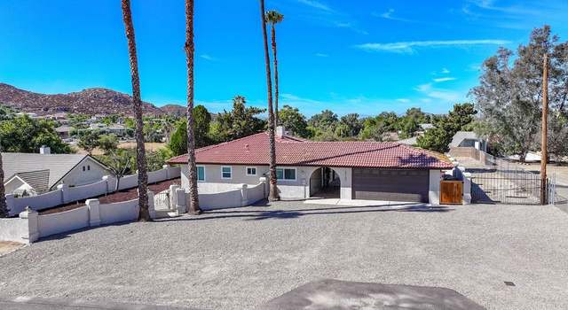 Photo of 27107 Girard St, Hemet, CA 92544