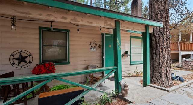 Photo of 1442 Helen St, Wrightwood, CA 92397