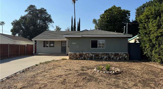 Photo of 8519 Yolanda Ave, Northridge, CA 91324